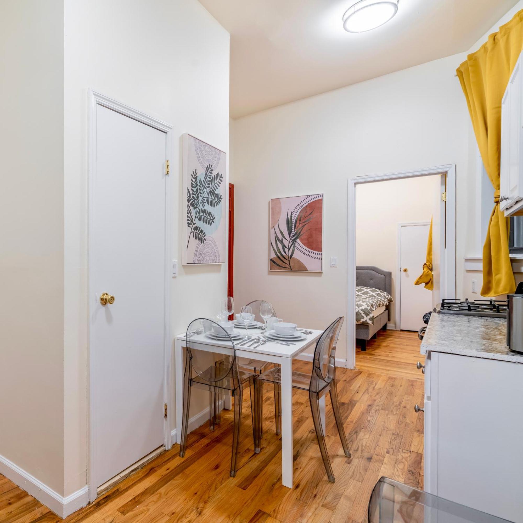2 Bedroom Hidden Upscale Oasis Nowy Jork Zewnętrze zdjęcie